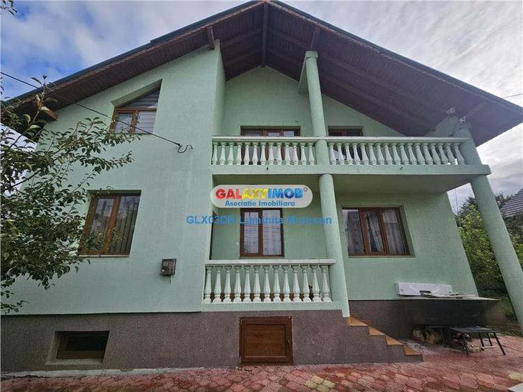 Casă cu 6 camere cu Teren 400 Mp în Exterior Est