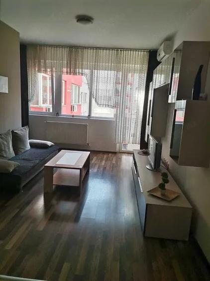 Apartament cu 2 camere nedecomandat în UTA