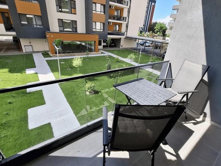 Apartament cu 2 camere decomandat, mobilat în Apărătorii Patriei