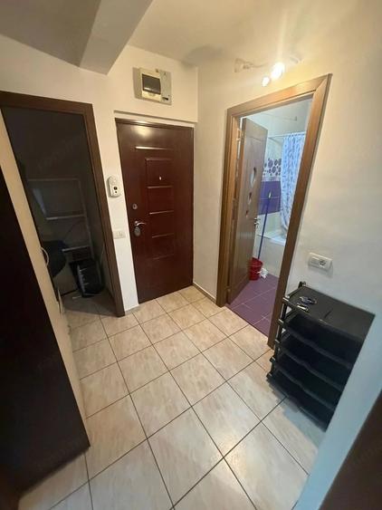 Apartament cu 2 camere decomandat în Eroii Revoluției
