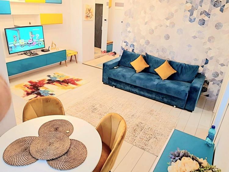 Apartament cu 2 camere decomandat în Central