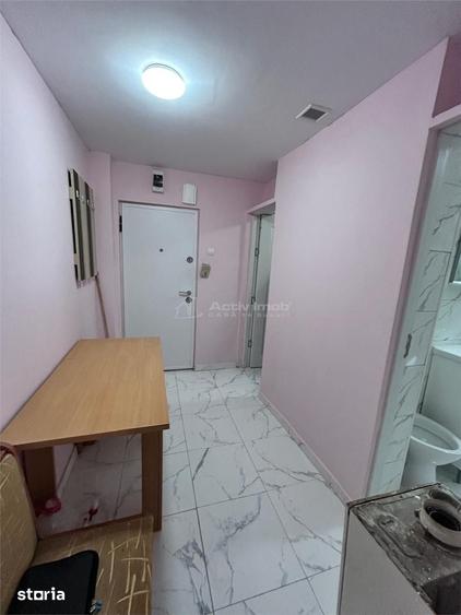 Apartament cu 2 camere semidecomandat în Central