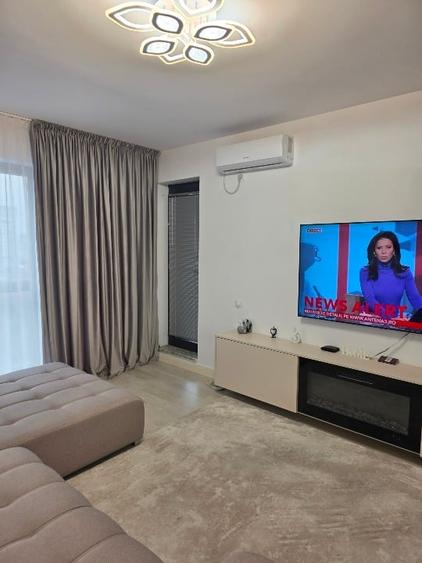 Apartament cu 2 camere decomandat, mobilat în Central