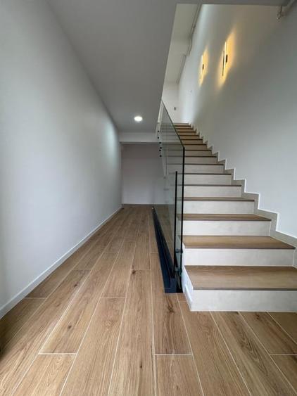 Casă individuală cu 6 camere cu Canalizare în Gheorgheni