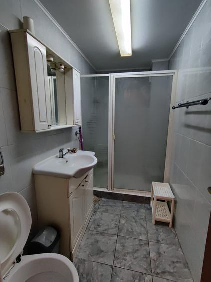 Apartament cu 3 camere decomandat în Unirii