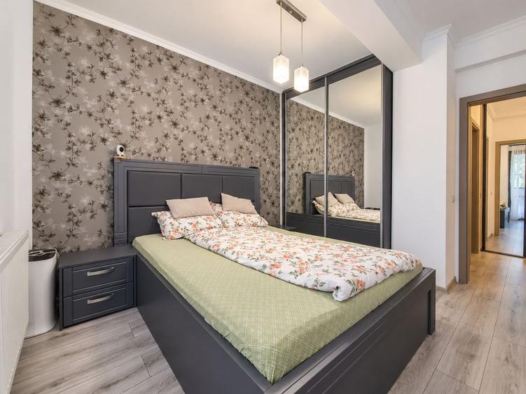 Apartament cu 2 camere semidecomandat, mobilat în Europa