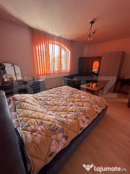 Casă cu 4 camere cu Teren 496 Mp în Aurel Vlaicu