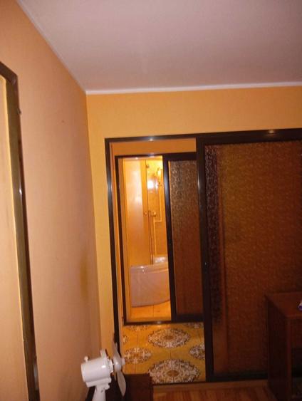 Apartament cu 2 camere semidecomandat în Exterior Vest