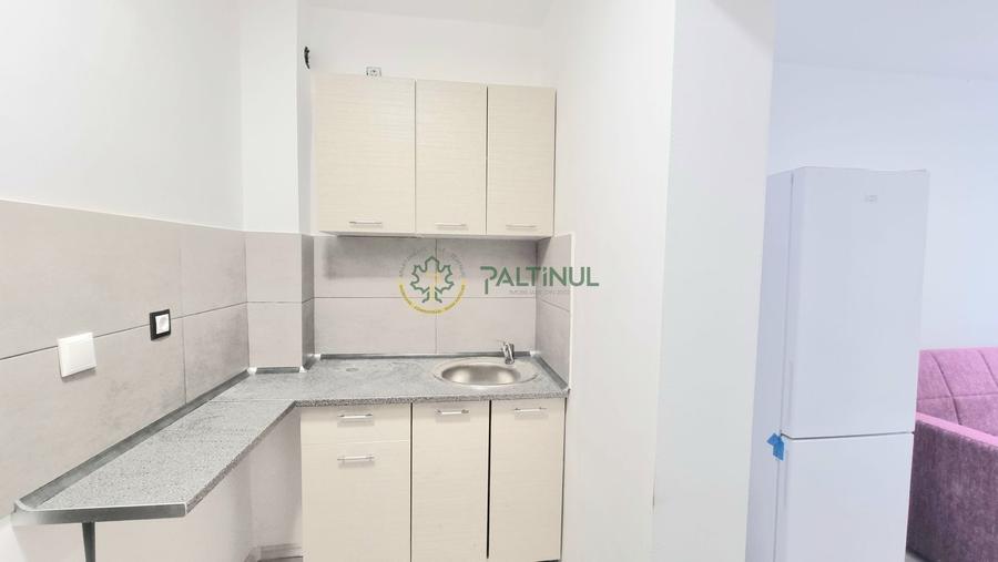 Garsonieră decomandată, mobilată în Vasile Aaron