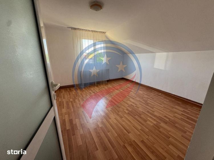 Casă cu 4 camere cu Teren 177 Mp în Central