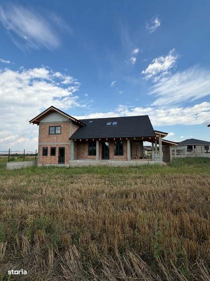 Casa la rosu de vanzare | 182 mp utili | Teren 550 mp - 7
