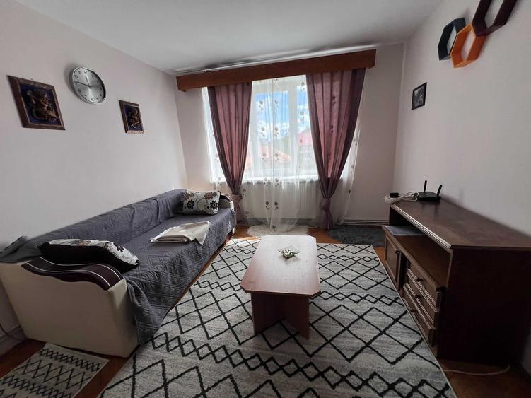 Inchiriez apartament 2 camere - 5