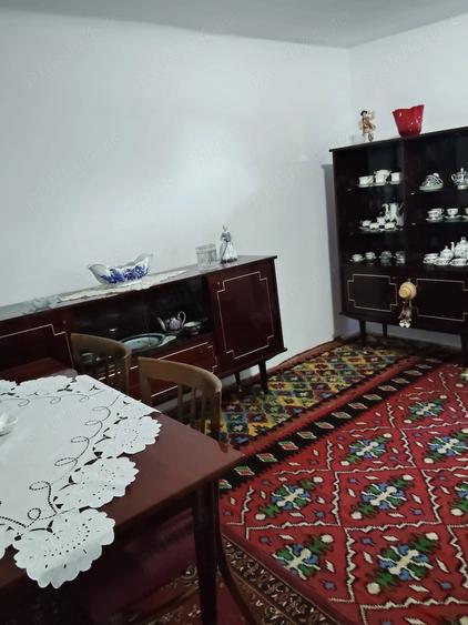 Casă cu 3 camere cu Teren 1538 Mp în Bezdead