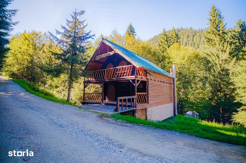 Casă cu 7 camere cu Teren 120 Mp în Râu de Mori