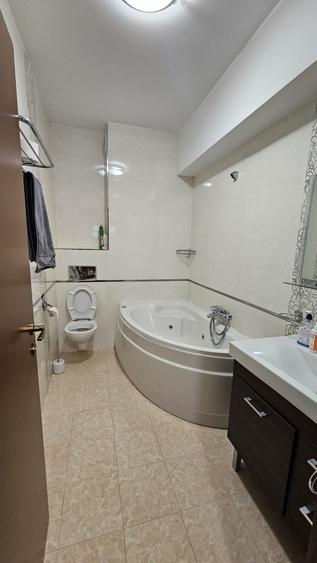 Apartament cu 3 camere decomandat în Calea Plevnei