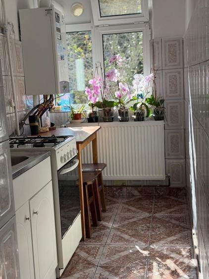 Apartament cu 2 camere semidecomandat în Teilor