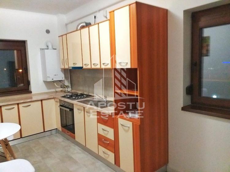 Apartament cu 2 camere decomandat, mobilat în Braytim