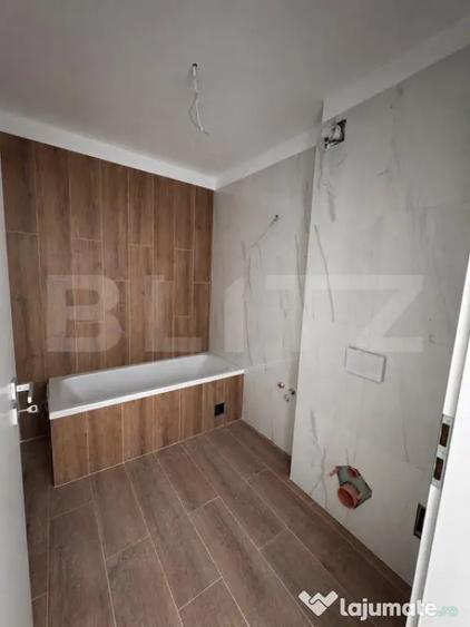 Apartament cu 2 camere semidecomandat în Tudor