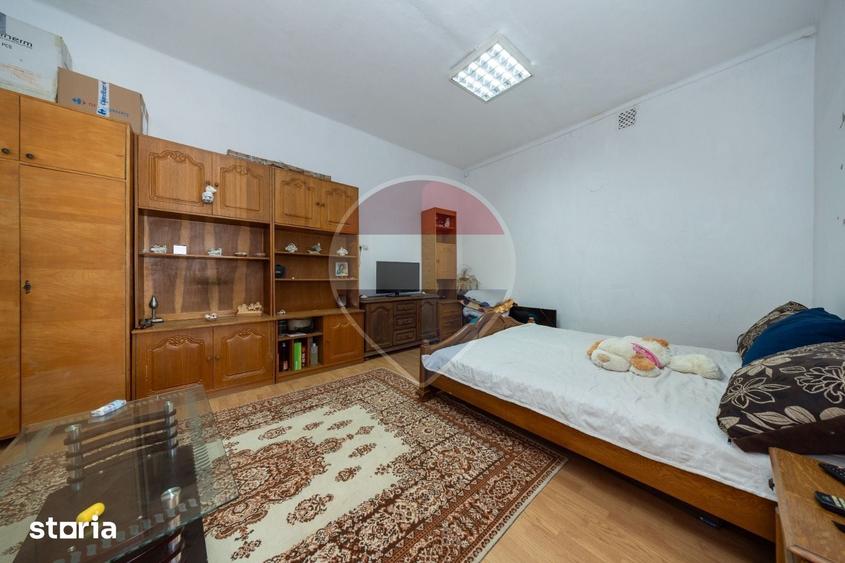 Casa cu poten?ial rar in Sacele: 2 corpuri ?i teren de 1.048 mp - 5