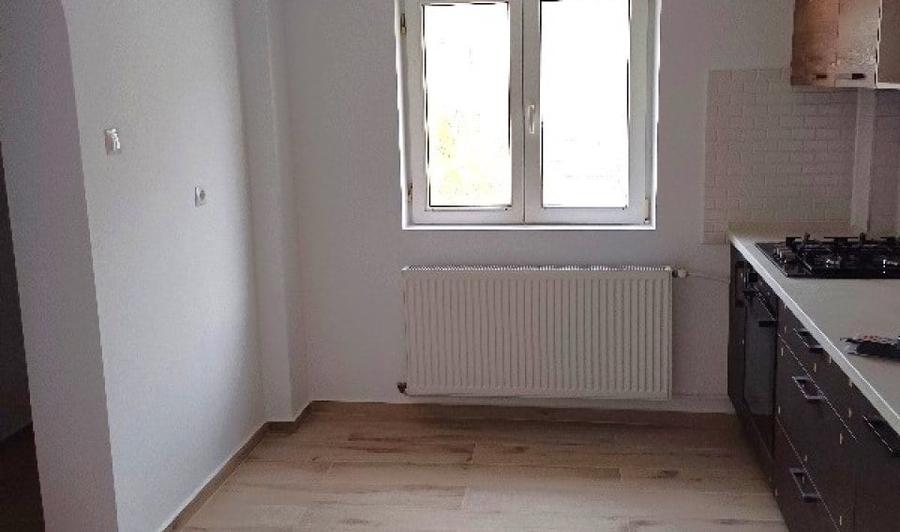 Apartament cu 4 camere în Dorobanți