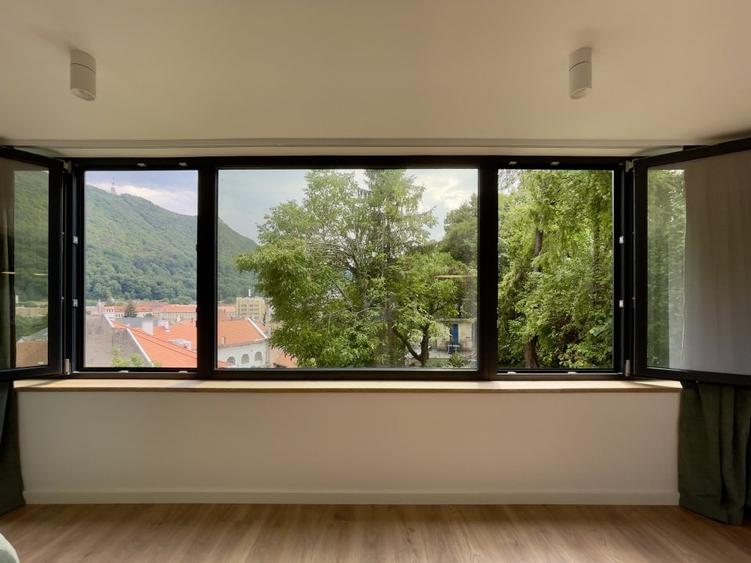 Apartament 3 Camere -107 mp - 2 Băi - Priveliște Superbă - Centrul Istoric - 1