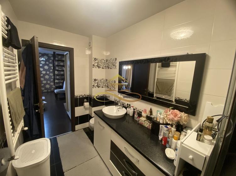 Apartament cu 4 camere decomandat, mobilat în Șerbănești