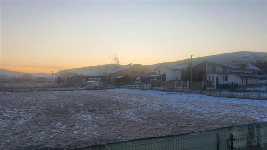 Teren intravilan de 4300 mp, în Ivănești