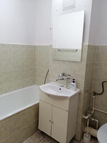 Garsonieră decomandată în Buzaului