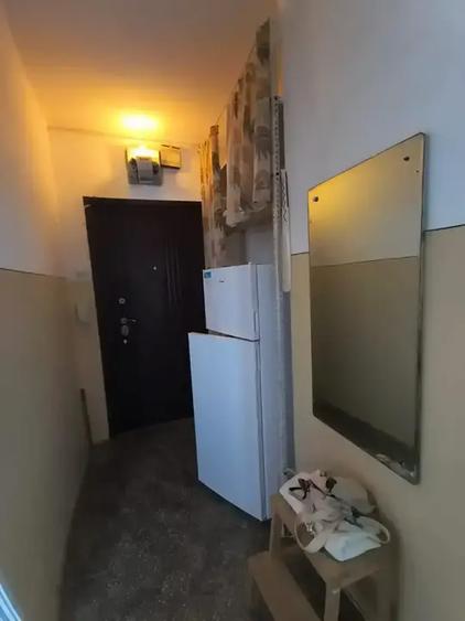 Apartament cu 2 camere semidecomandat, mobilat în Agronomie