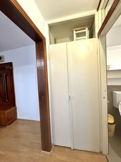 Apartament cu 2 camere în Complex Studențesc