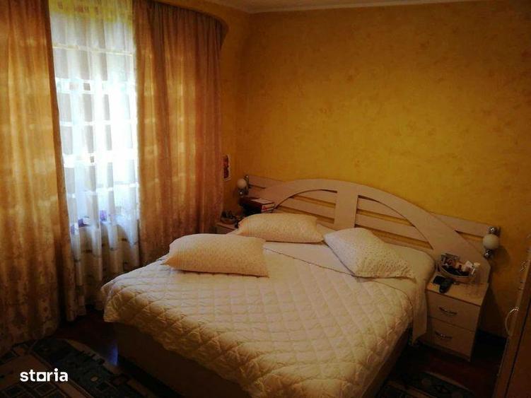 Apartament cu 3 camere semidecomandat, mobilat în Zimbru