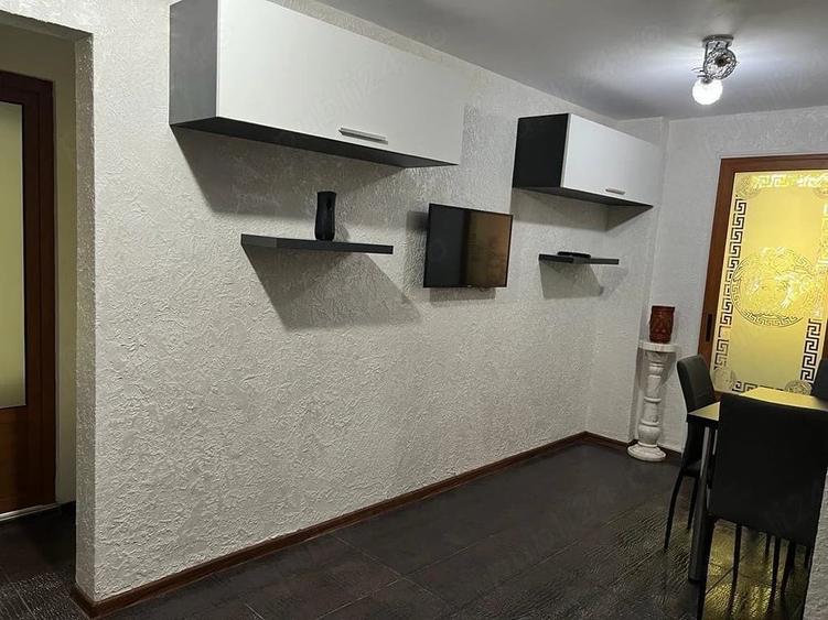 Inchiriez apartament 2 camere zona Piata Mare pe str Rosiorilor, etaj 1, ultra lux, mobilat utilat - 2