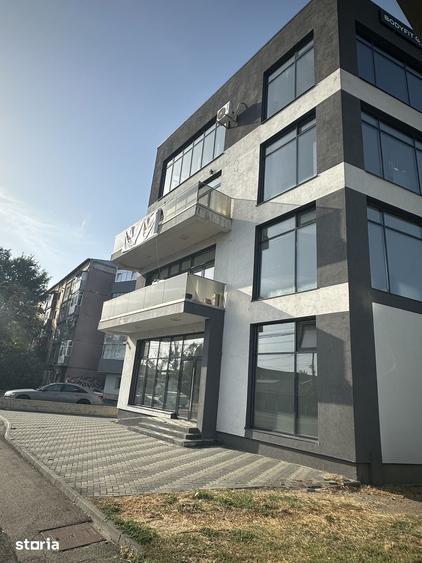 Spațiu comercial, de 135 mp, în Calea București