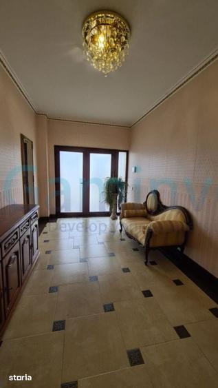 Casă cu 5 camere cu Teren 1800 Mp în Spitalul Județean
