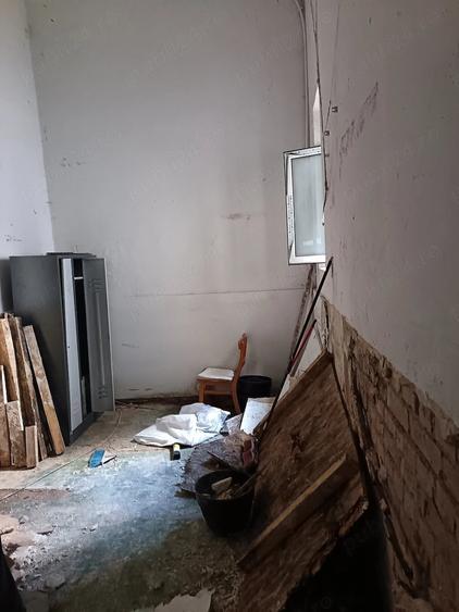 Spațiu comercial, de 40 mp, în Lipscani