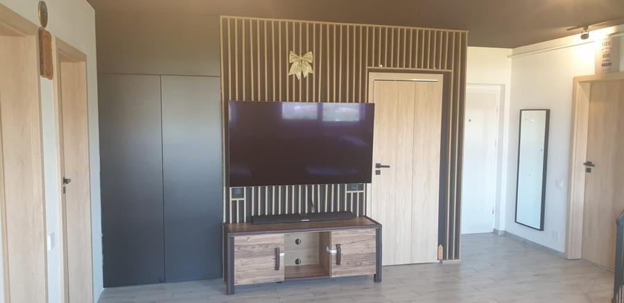 Apartament 3 camere, 71 mp ,zona Teilor - 1