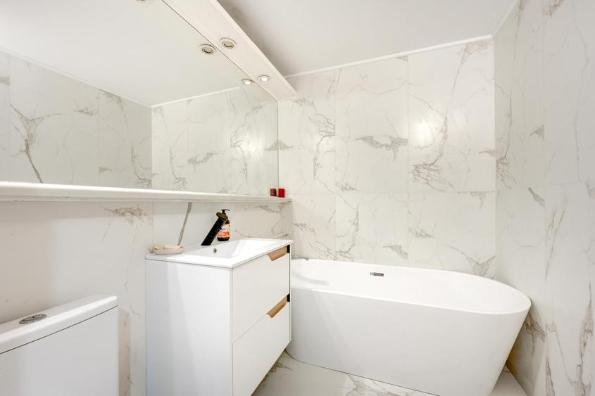 Apartament cu 2 camere decomandat în Colentina