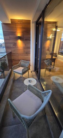Apartament cu 2 camere nedecomandat în Astra