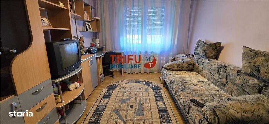 Apartament cu 2 camere decomandat în Ampoi 1