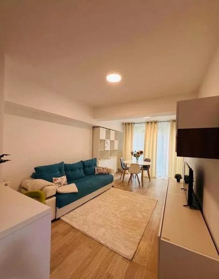 Apartament cu 2 camere decomandat, mobilat în Politehnica