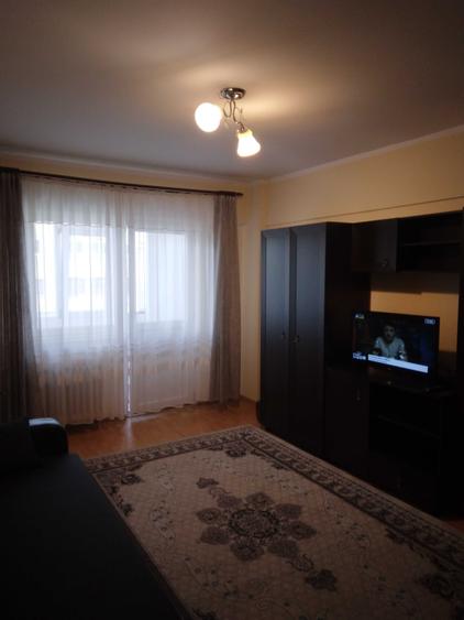 Apartament cu 2 camere decomandat în Popoveni