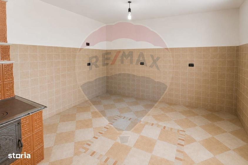 Casă cu 4 camere în Racova
