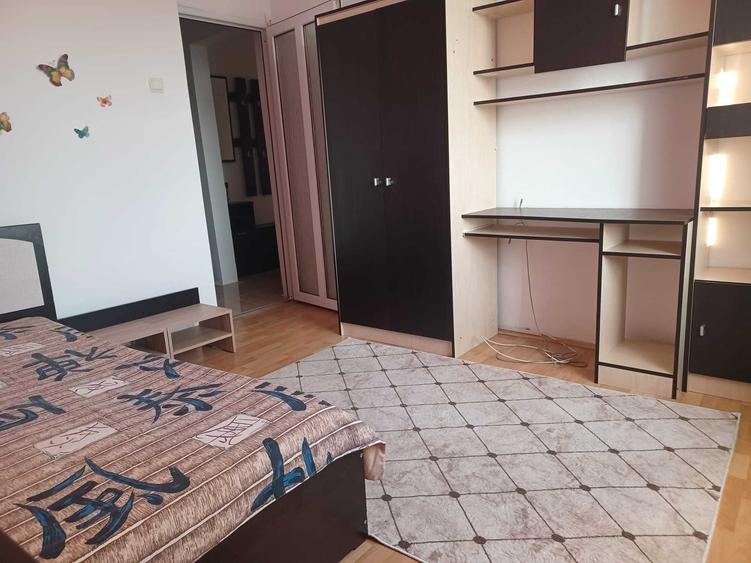 Apartament cu 2 camere decomandat în Tudor