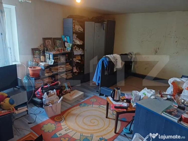 Casă cu 5 camere cu Teren 3900 Mp în Central
