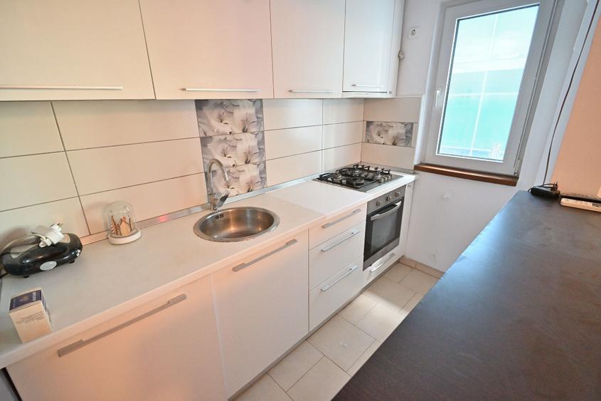 Apartament cu 2 camere semidecomandat în Băneasa