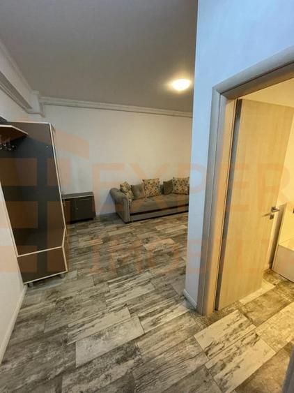 Apartament cu 2 camere semidecomandat, mobilat în Mamaia-Sat