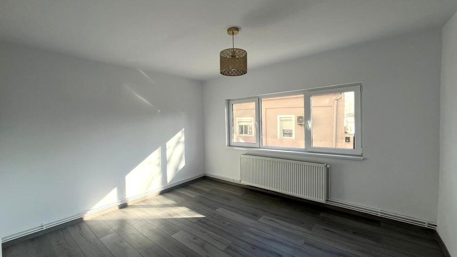 Apartament cu 2 camere semidecomandat în Dorobanților