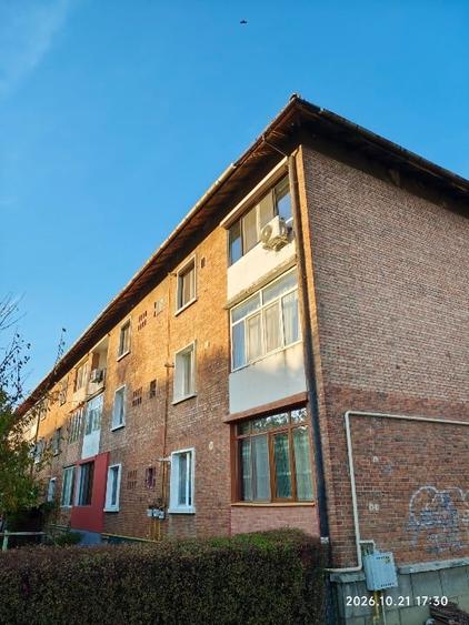 Apartament cu 2 camere decomandat, mobilat în Triaj