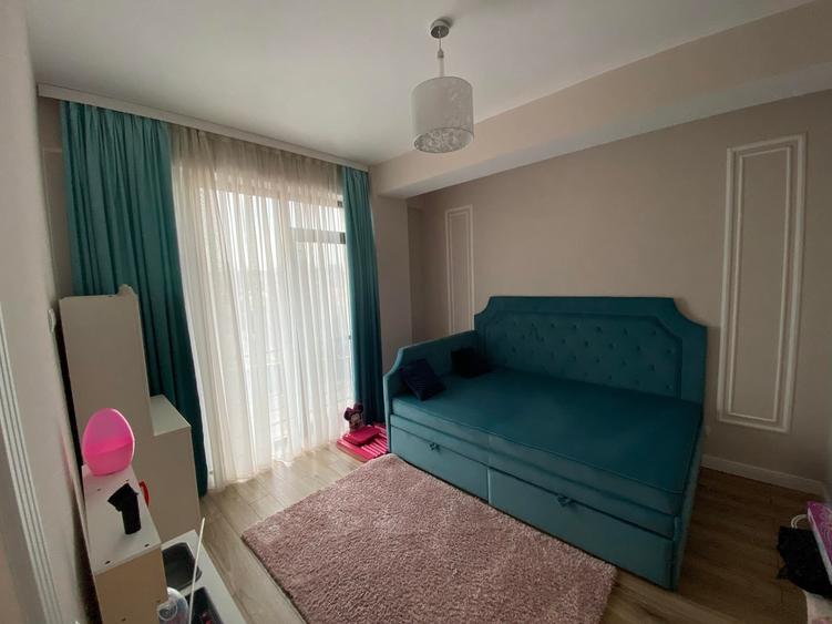 Apartament cu 3 camere decomandat în Valea Lupului