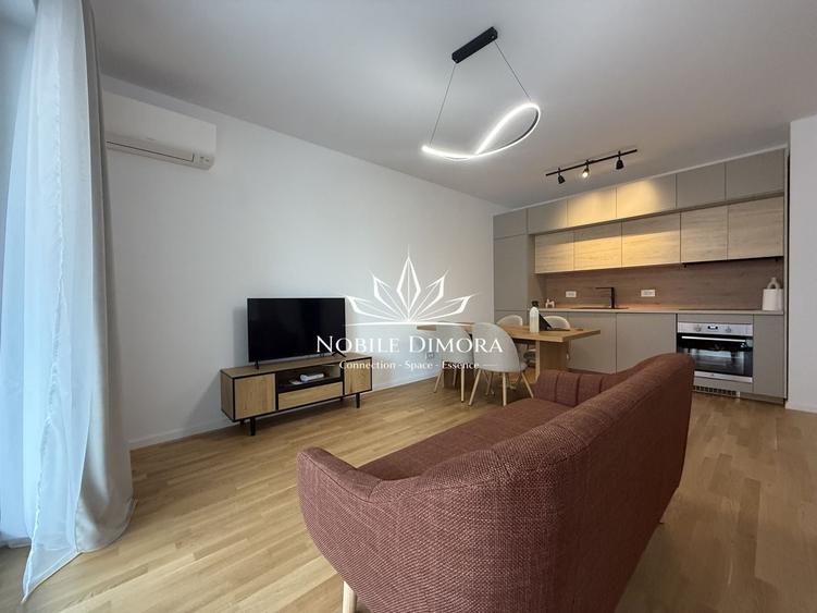 Apartament cu 2 camere decomandat, mobilat în Central